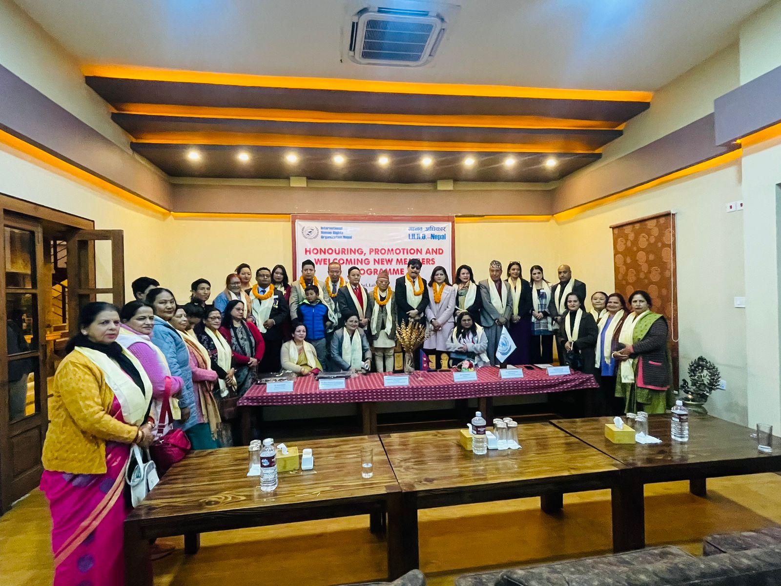 This image has an empty alt attribute; its file name is dr-arun-samman3.jpg